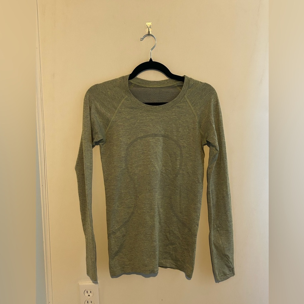 Lululemon Swiftly Tech Shirt